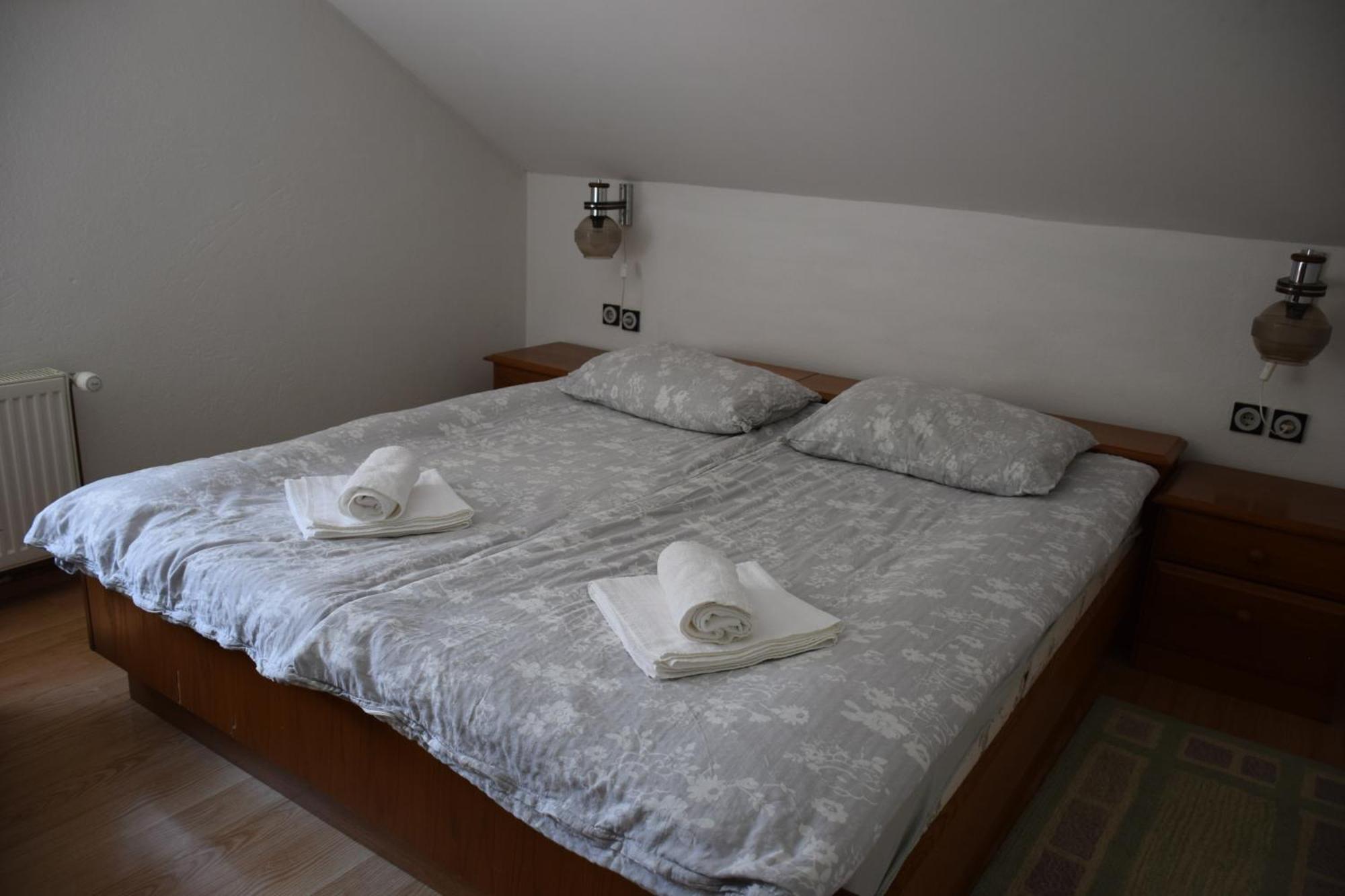 Begunje pri Cerknici Apartma Narava חדר תמונה